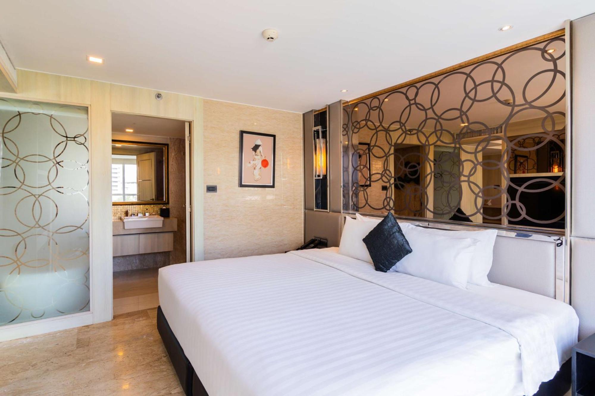 The Sanctuary Resort Pattaya, BW Signature Collection Extérieur photo