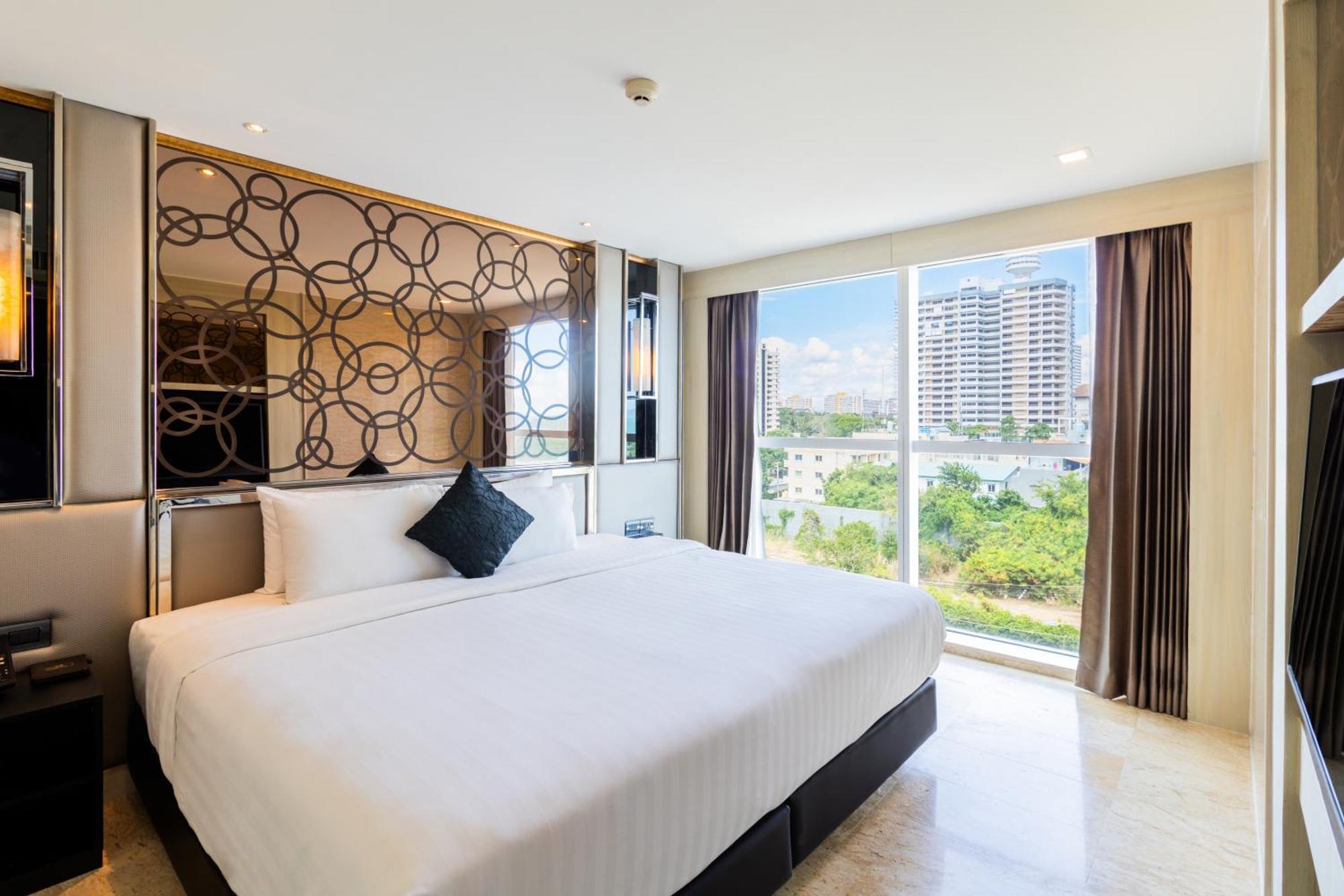 The Sanctuary Resort Pattaya, BW Signature Collection Extérieur photo